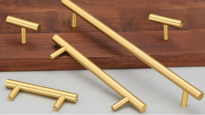 gold cabinet handles (6)