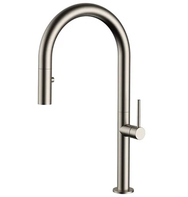 ก๊อกน้ำห้องครัวเชิงพาณิชย์พร้อมเครื่องพ่นสารเคมี